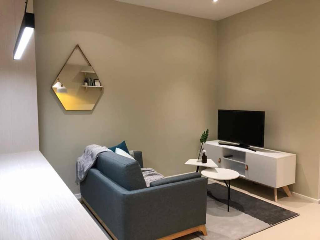 Apartment Arcoris Mont Kiara 163 Kuala Lumpur